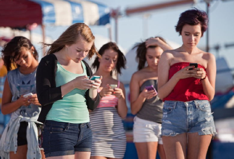 Study: Top 3 ways companies will make money off mobile in 2015