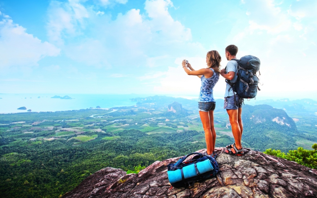http://www.lifehack.org/312332/7-morning-habits-increase-your-productivity-for-the-day